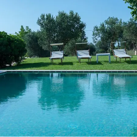 Trullo Mari Holiday home *