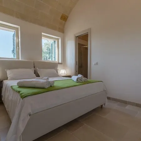 Trullo Mari * Ostuni