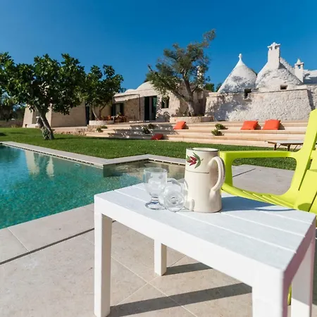 Trullo Mari * Ostuni